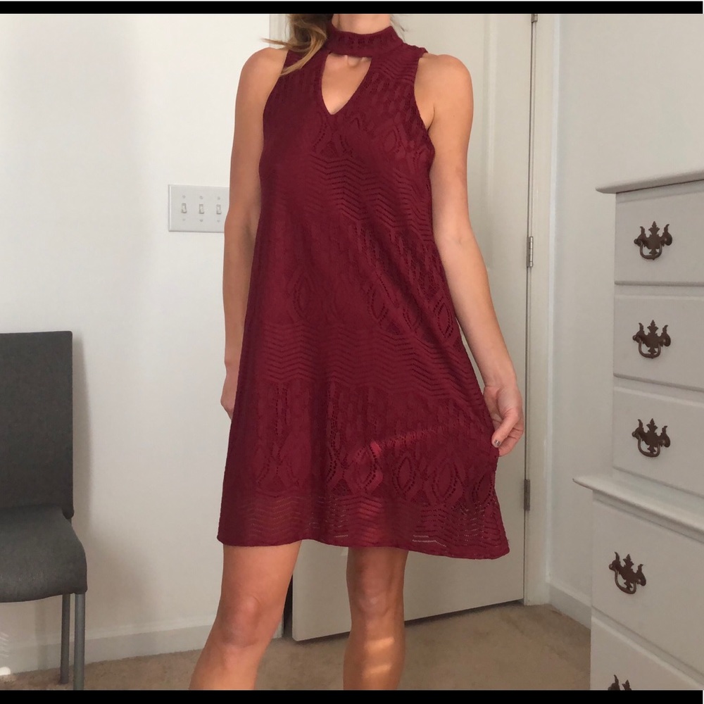Women’s Maroon Dress Keyhole Front and Back - Above Knee - Medium